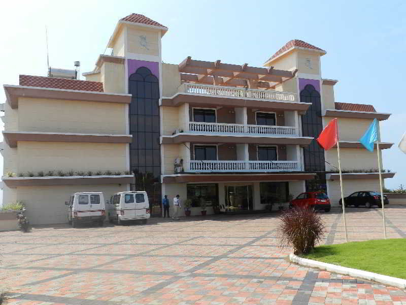 The Queeny Sancoale Ngoại thất bức ảnh